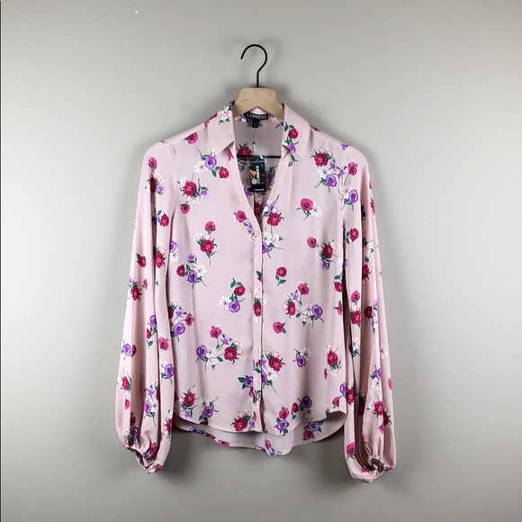 Express Tops - NWT Express Floral Portofino Button Down Top (XS)